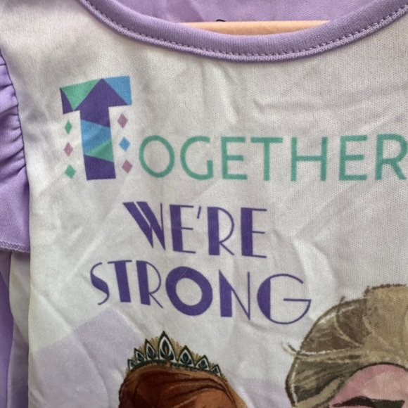 NWOT Disney 2T Girls Frozen Together Strong Elsa Anna Short Sleeve Nightgown - Picture 4 of 7